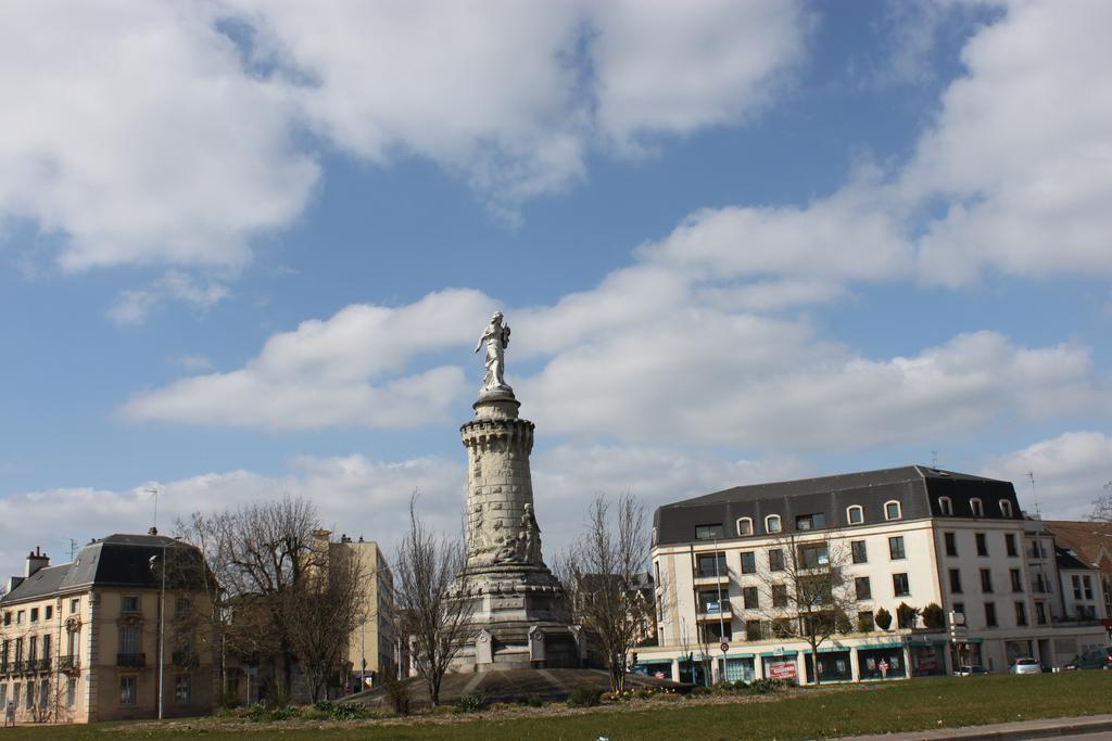 Studio Meuble Dijon Lägenhet Exteriör bild