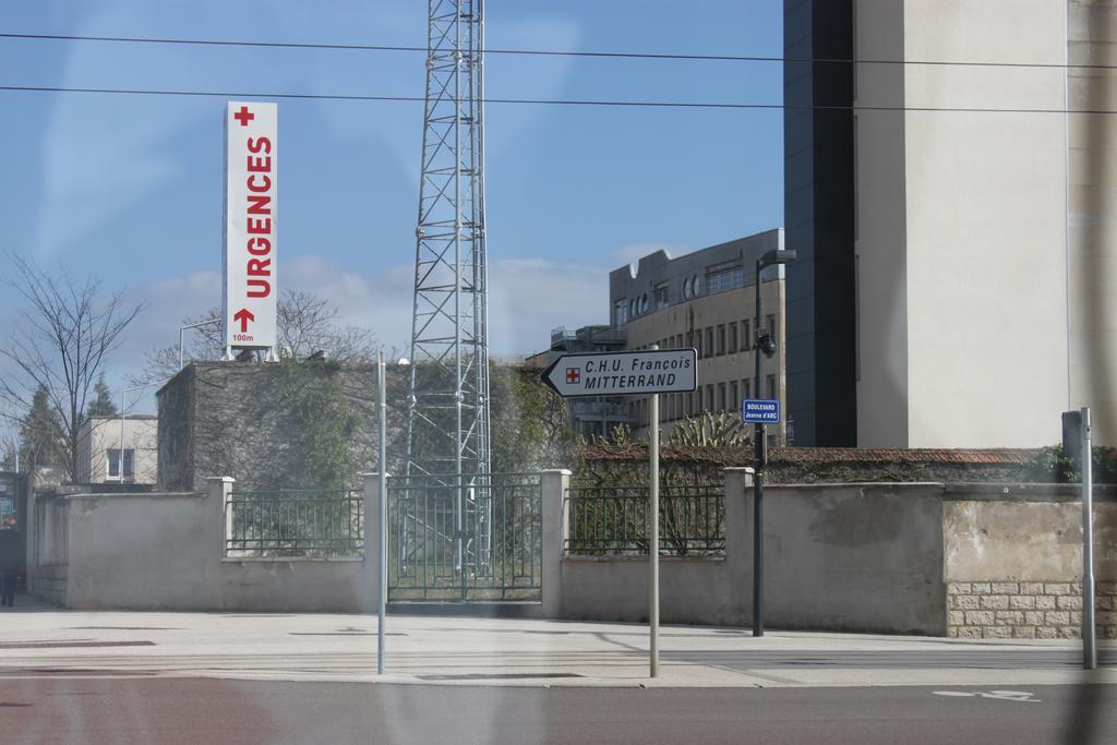 Studio Meuble Dijon Lägenhet Exteriör bild